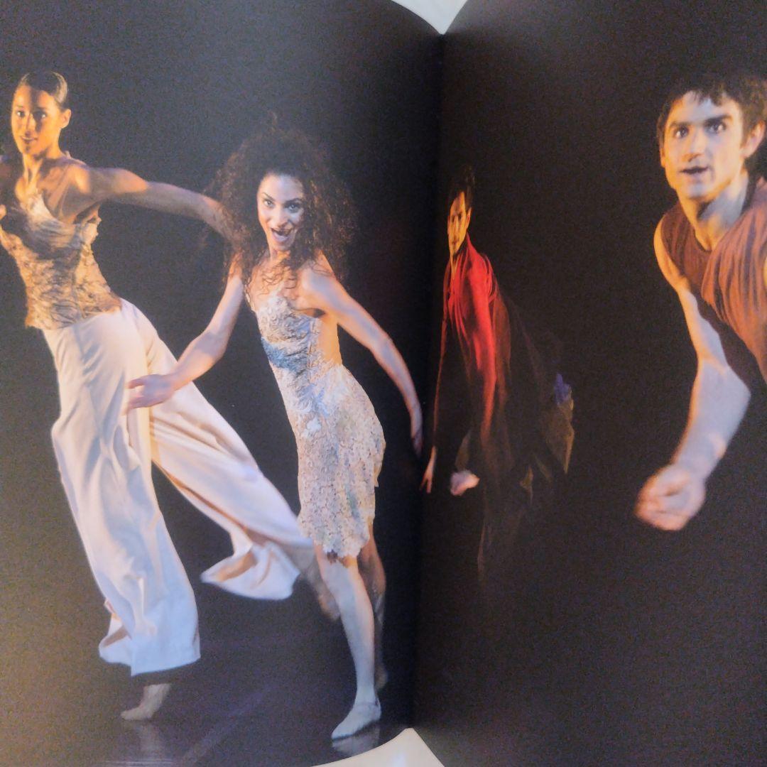 WORLD TOUR Gil Roman 写真集　ジル・ロマン JPGOODBUY_买买提|日本商品代购_mercari煤炉日本官网_直达WORLD