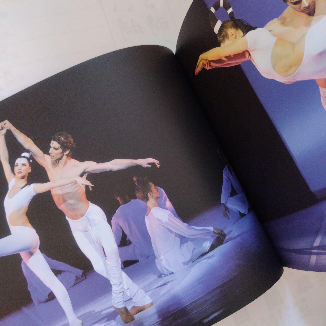 WORLD TOUR Gil Roman 写真集　ジル・ロマン JPGOODBUY_买买提|日本商品代购_mercari煤炉日本官网_直达WORLD